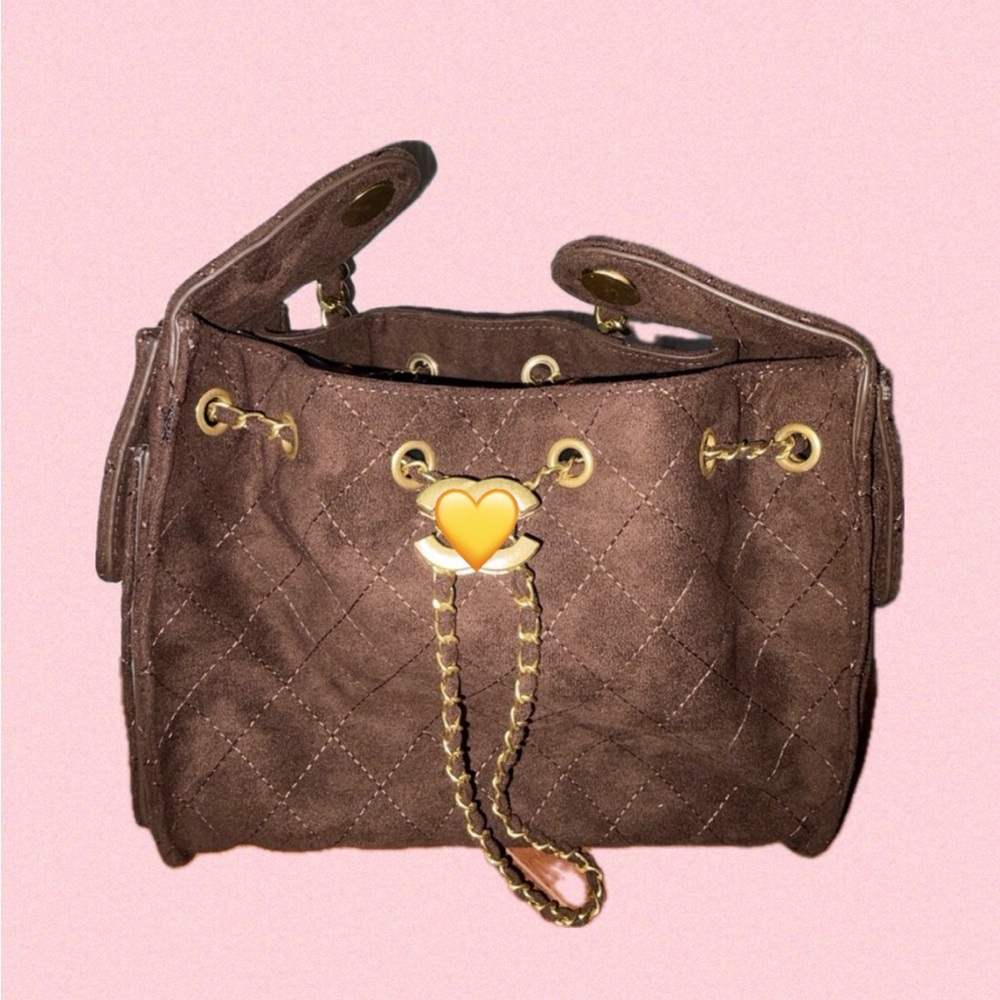 Elegant Brown Quilted Shoulder Bag